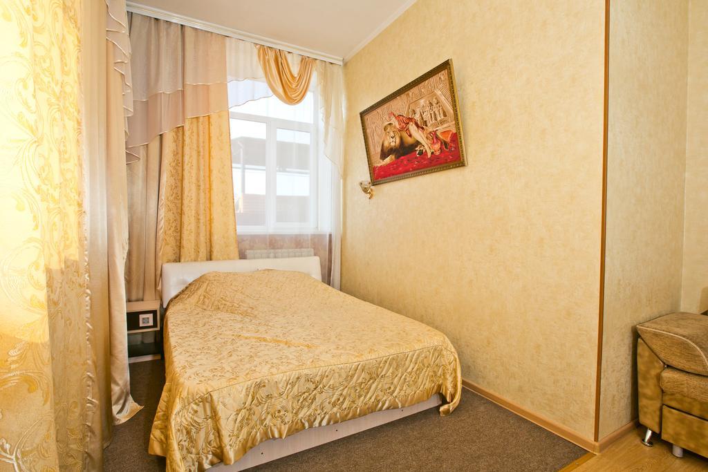 Hotel Boyard Ussuriysk Ngoại thất bức ảnh