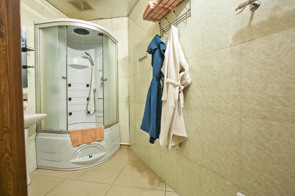 Hotel Boyard Ussuriysk Ngoại thất bức ảnh