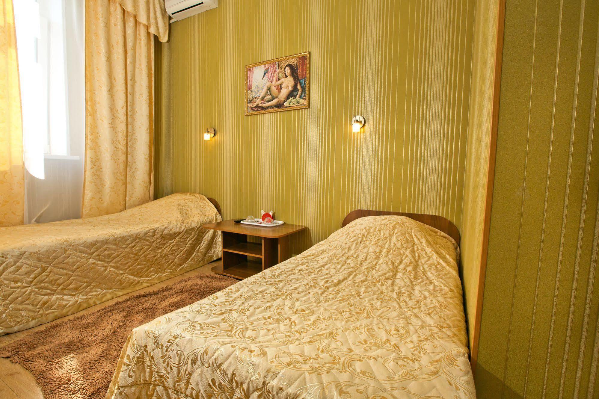 Hotel Boyard Ussuriysk Ngoại thất bức ảnh